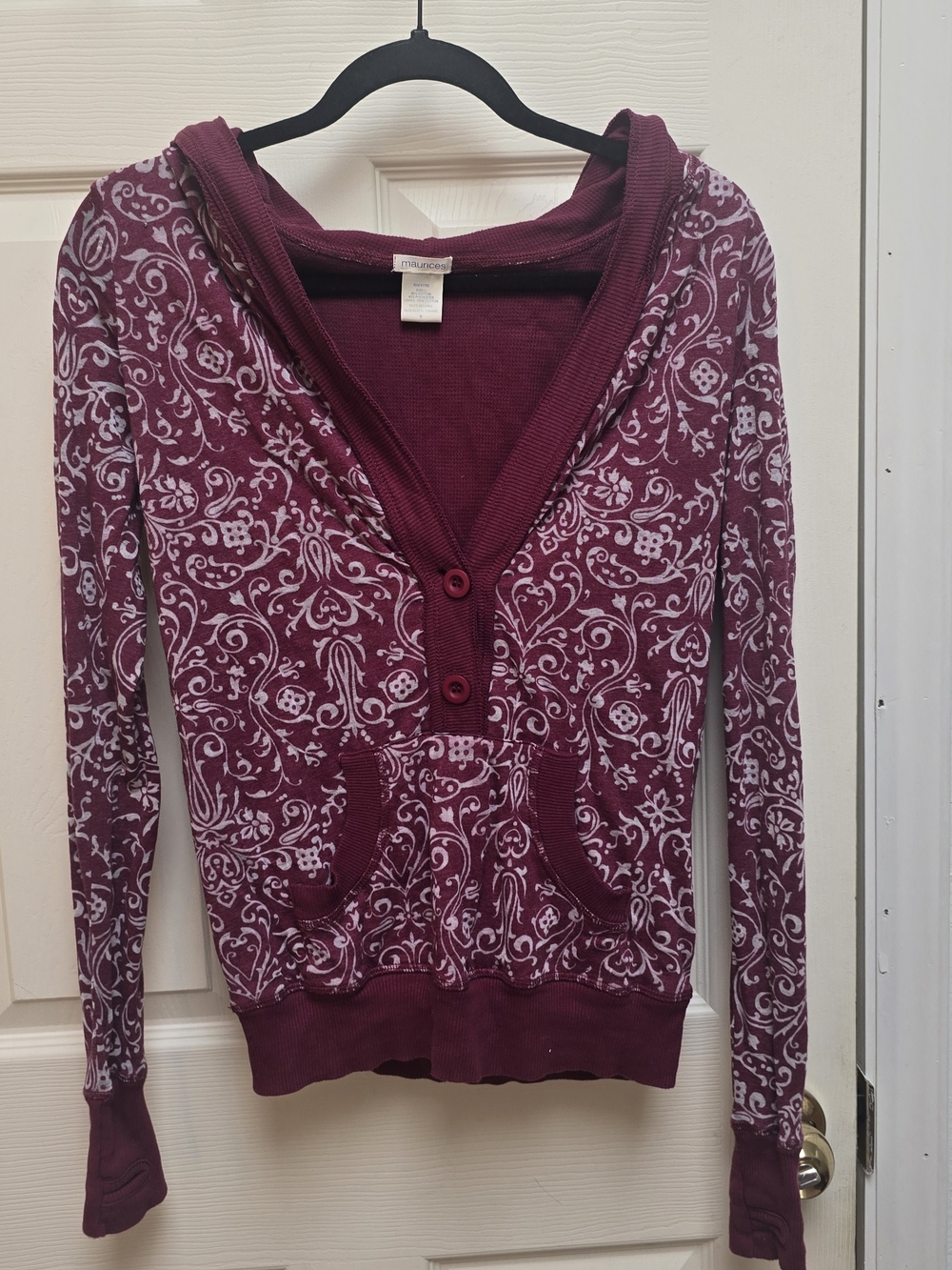 Maurices Maroon V-Neck Hoodie Sweater with White Scroll Print